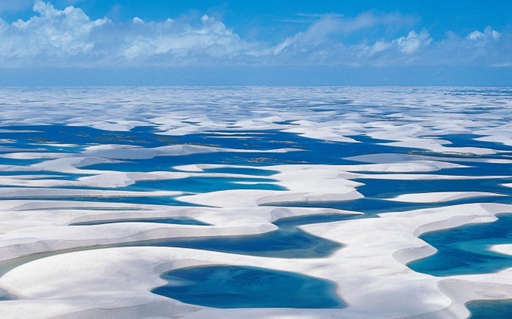 Descobrindo a magia dos Lençóis Maranhenses: um paraíso de dunas e emoções